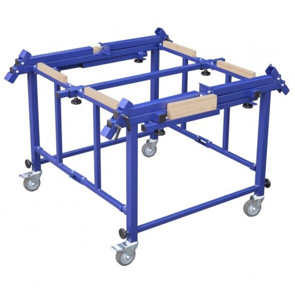 Cormak Mobile work table for woodworking 1